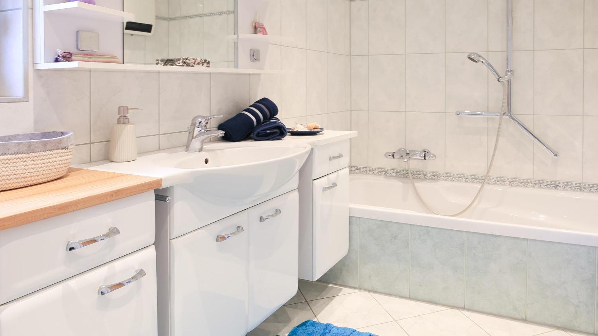 Zwei Schlafzimmer Ferienapartment Anna Am Stubenbergsee Inklusive Vier E-Bikes エクステリア 写真