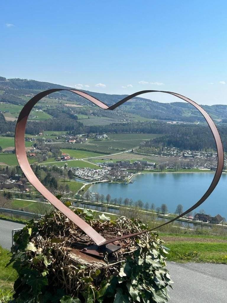 Zwei Schlafzimmer Ferienapartment Anna Am Stubenbergsee Inklusive Vier E-Bikes エクステリア 写真
